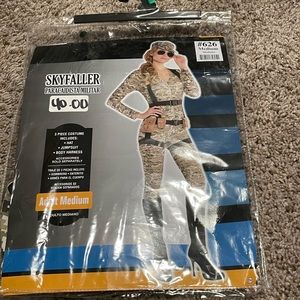 Sky Faller women’s costume